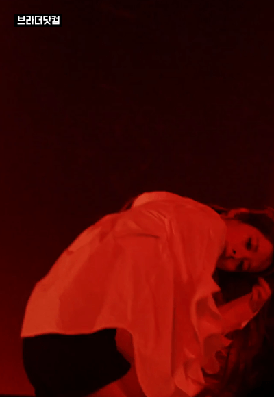 우주소녀의 섹시담당 보나 ㄷㄷㄷ.gif | 인스티즈