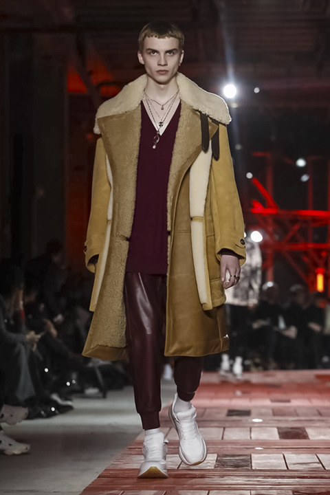 2018 F/W 알렉산더맥퀸 맨즈웨어 컬렉션 | 인스티즈