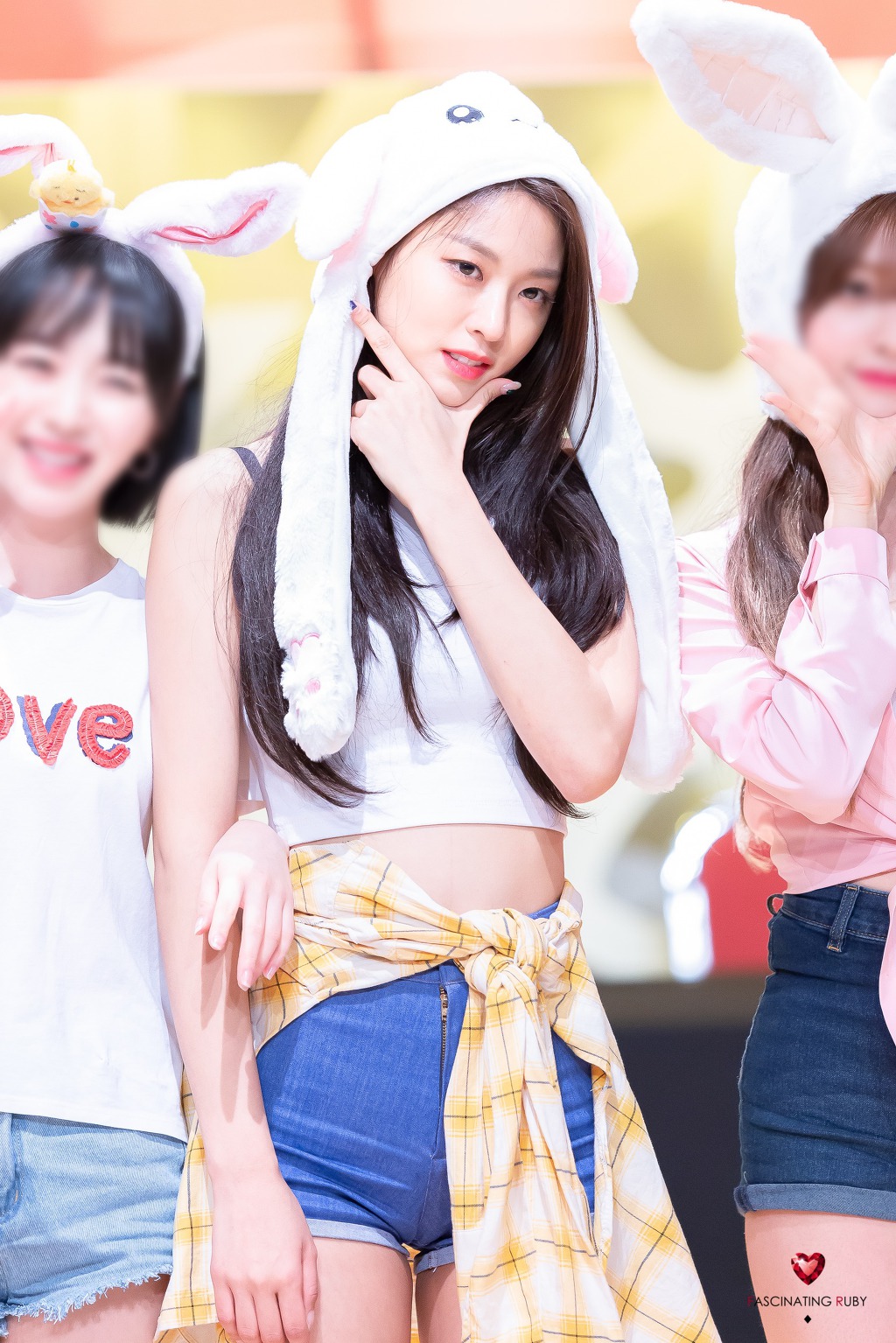 오늘 생일을 맞은 설현이.jpgif | 인스티즈