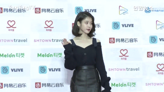 오늘자 섹시유 보고가실? ... gif | 인스티즈