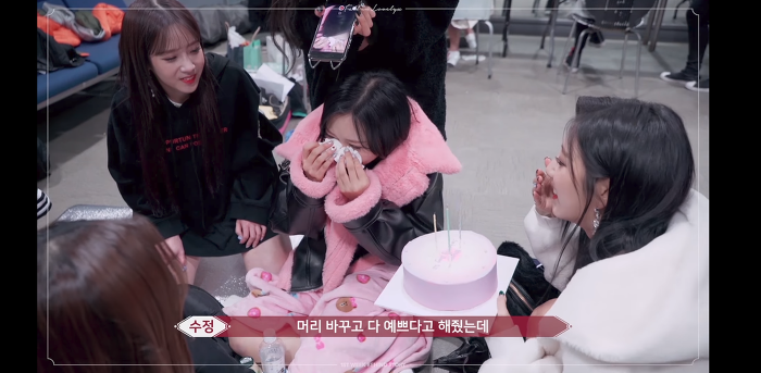 매년 생일몰카 당하고 있는 러블리즈 빵떡이.gif | 인스티즈