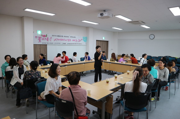 더블클릭을 하시면 이미지를 수정할 수 있습니다
