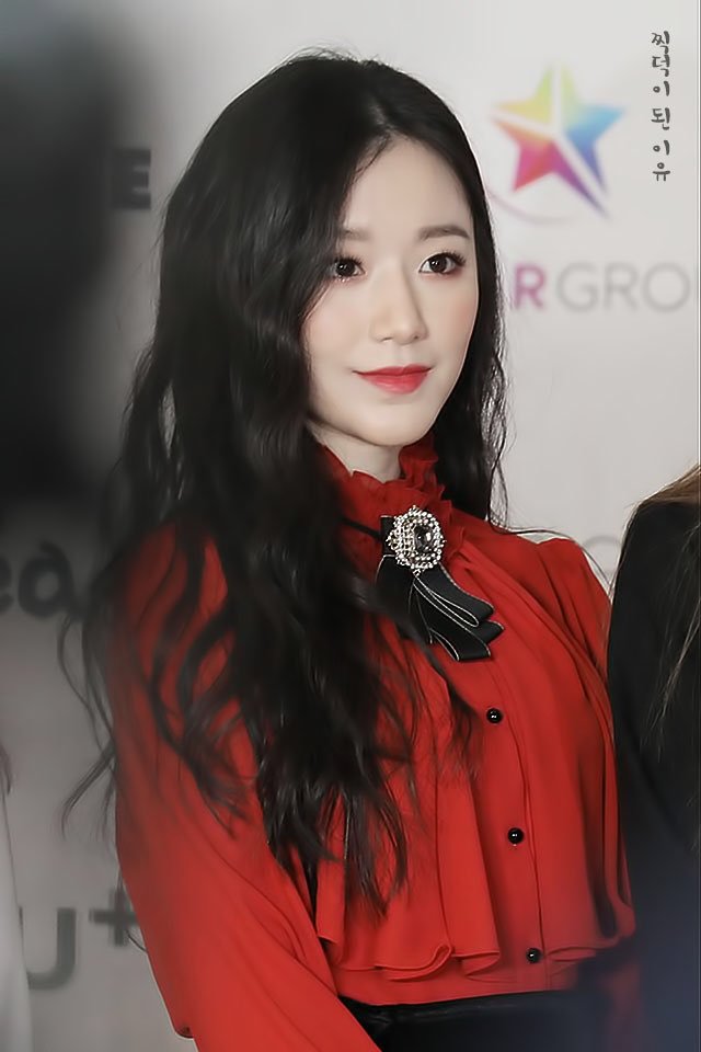 (여자)아이들의 백설공주 슈화.jpgif (161장) | 인스티즈