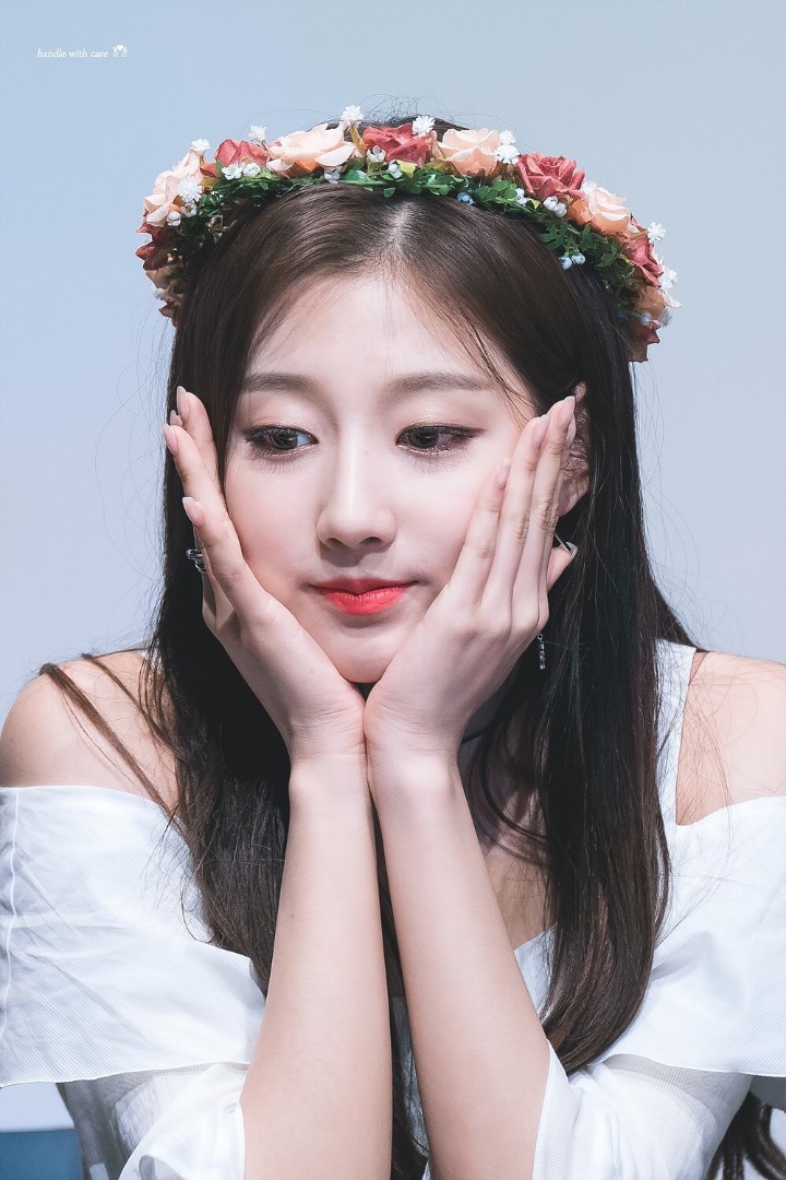 러블리즈 예인 생일이라서 예인이 | 인스티즈