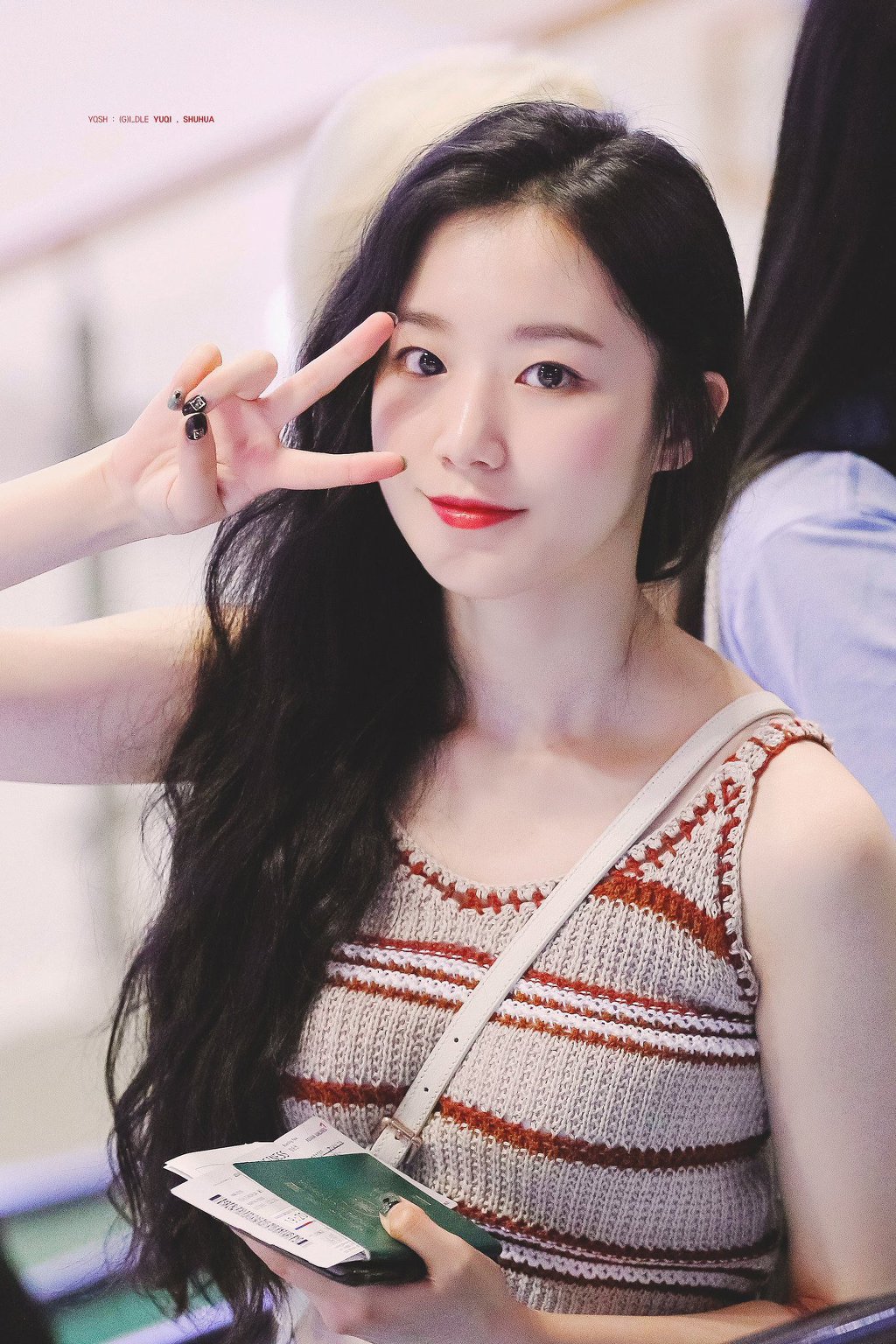(여자)아이들의 비쥬얼담당 백설공주 슈화.jpgif (311장) | 인스티즈