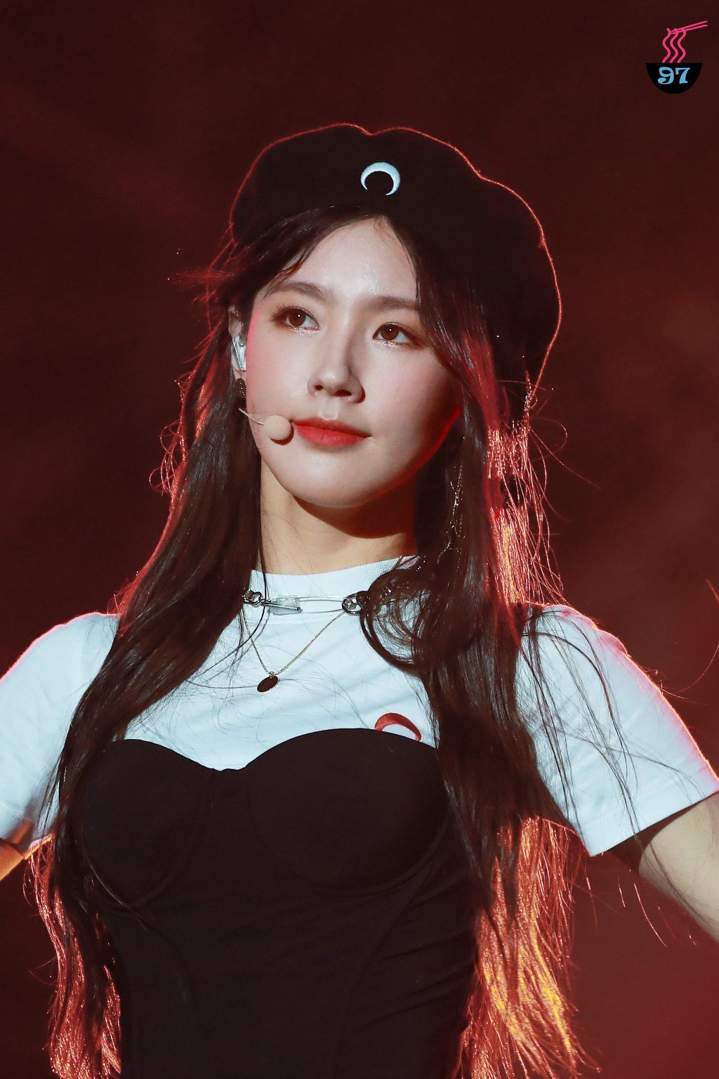 콧대가 이쁜 (여자)아이들 미연.jpgif | 인스티즈