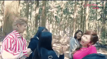 벌레 엄청 싫어하는 트와이스 사나.jpgif | 인스티즈