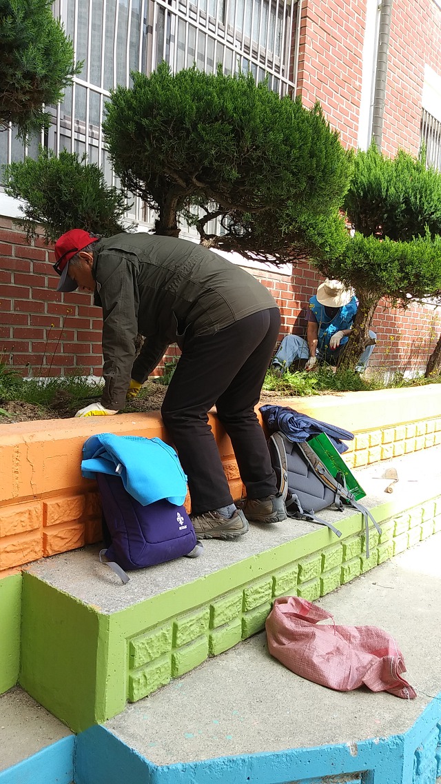 청룡초등학교급식소 이미지