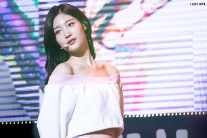 아침을 여는 정채연.jpgif | 인스티즈