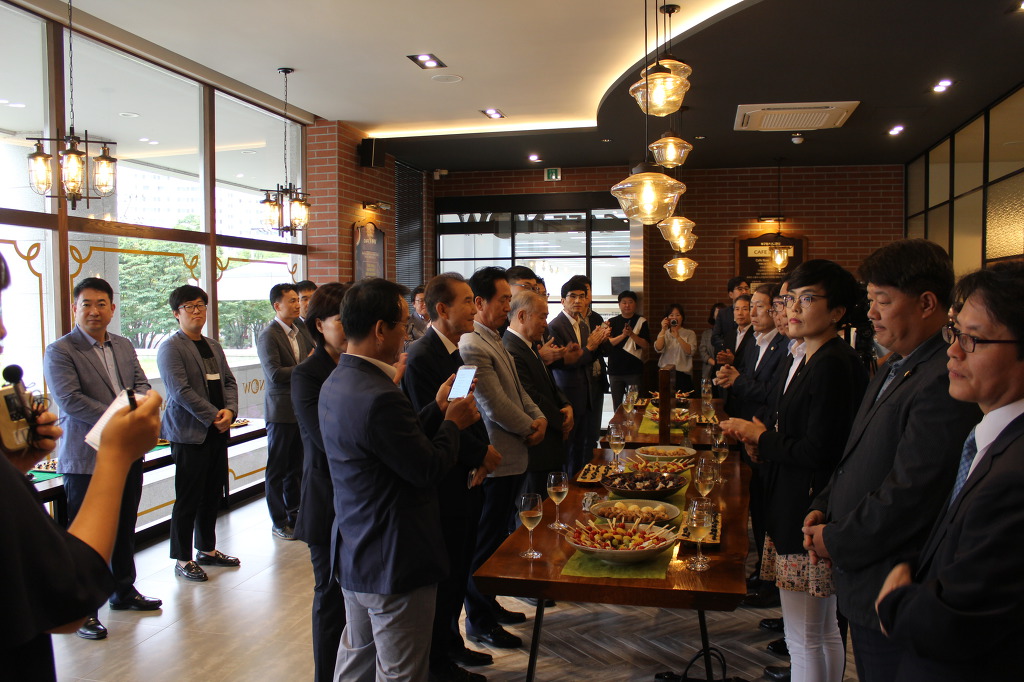 카페나우북구청소년회관점 이미지