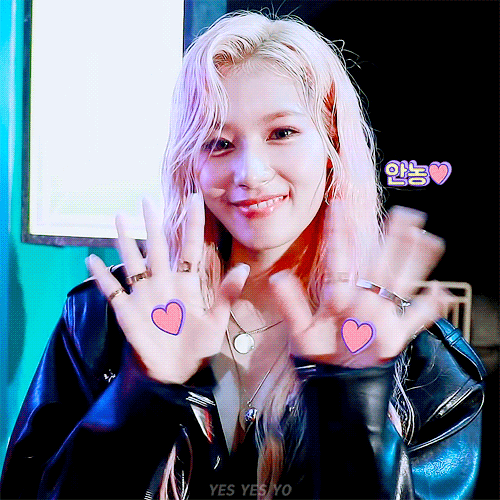 오늘이 생일인 트와이스 사나.jpgif (335장) | 인스티즈