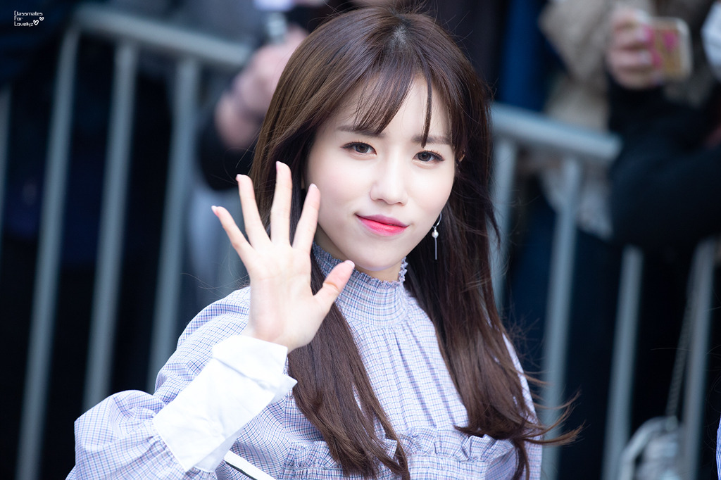 [러블리즈] 칫솔을 사러 가야해서 명은이 | 인스티즈