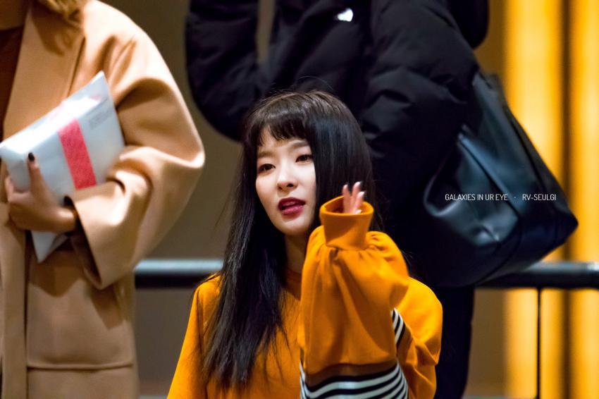 레드벨벳 벨벳 나이트 | 인스티즈