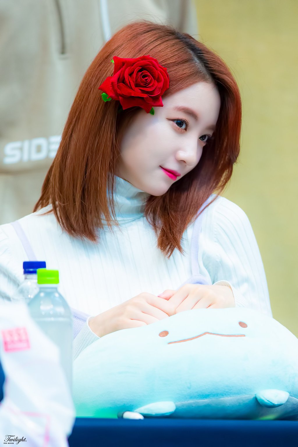 최근 오마이걸 팬사인회 비니&amp;아린 | 인스티즈