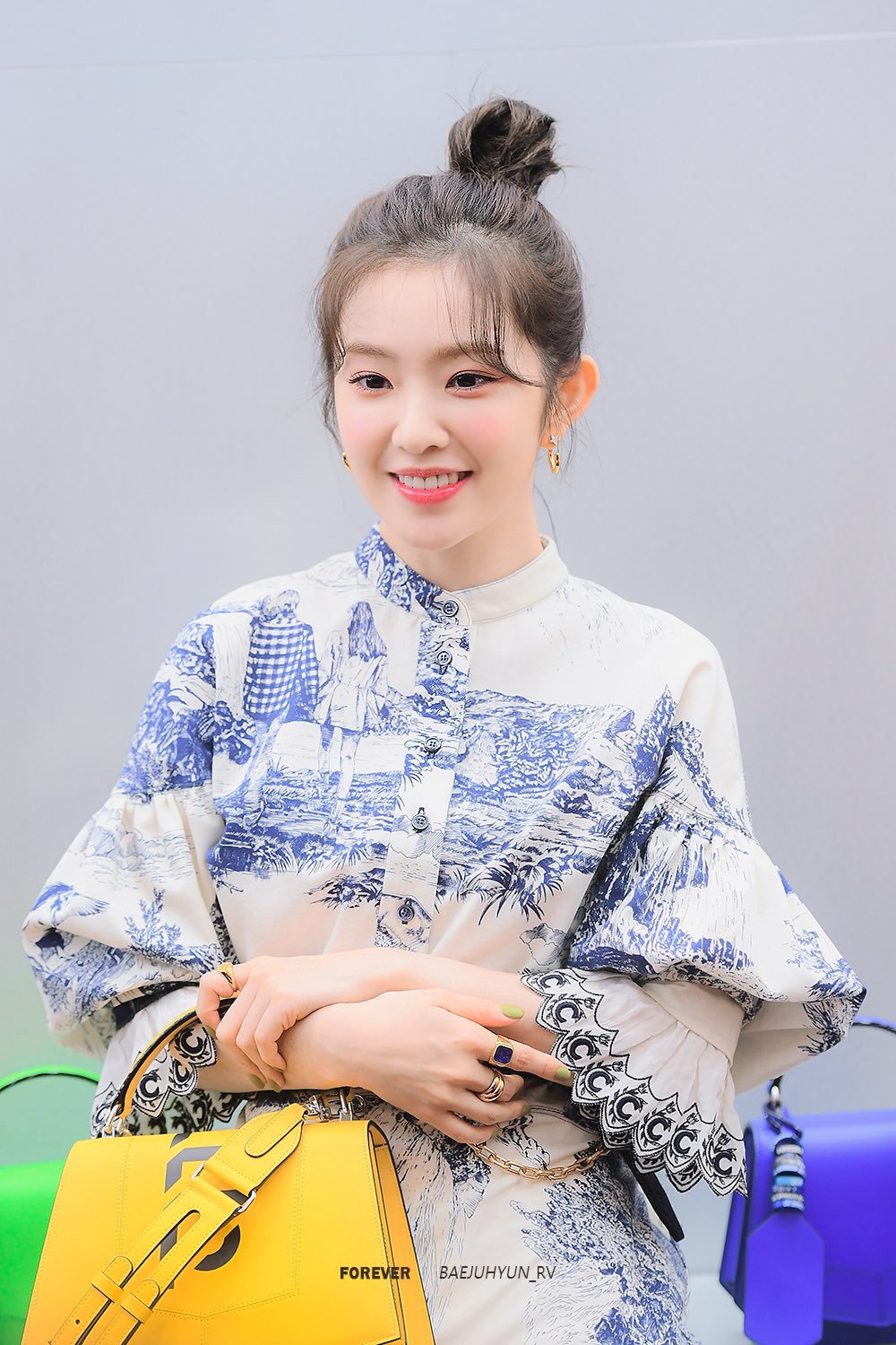 귀여운 똥머리 아이린.jpgif | 인스티즈