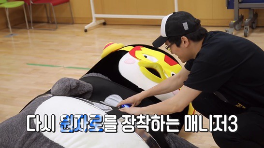 고통받는 펭수TV 스탭들... | 인스티즈