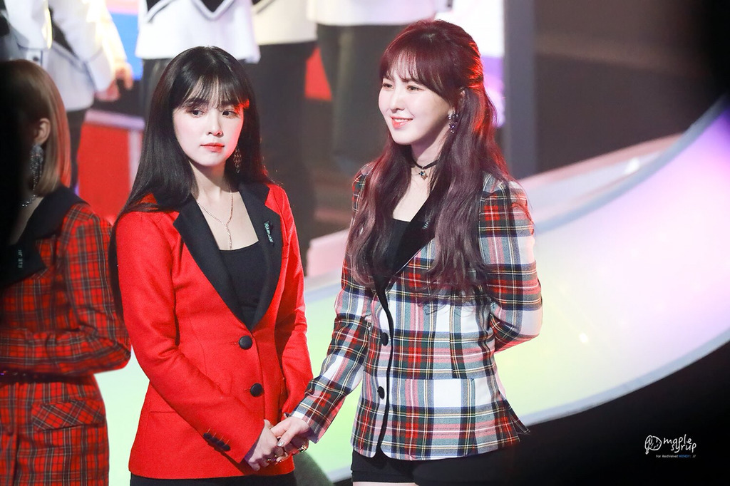 [레드벨벳] 코가 간질간질해서 웬디 | 인스티즈