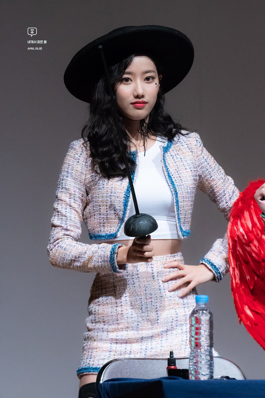 상큼하게 이쁜 에이프릴 이나은.jpgif | 인스티즈