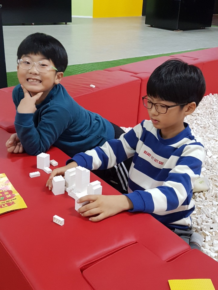레고전 이미지