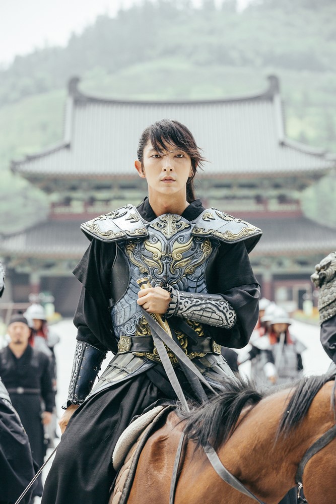 의상팀의 노고가 보이는 화려한 ＜달의연인 의상들 | 인스티즈