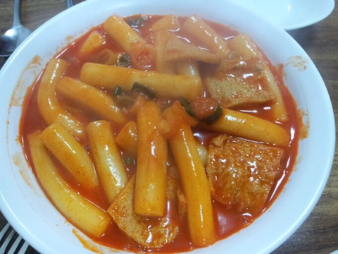 쌀떡볶이 vs 밀떡복이 | 인스티즈